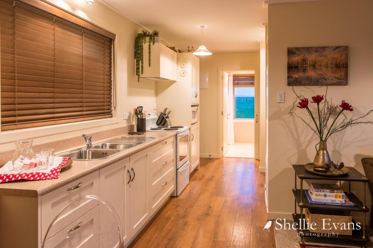 Night Sky Cottages - Kea Cottage - Luxury ツイゼル エクステリア 写真